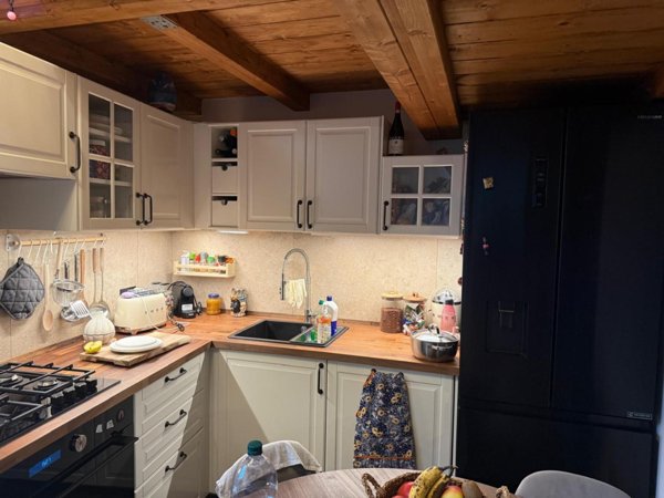 locale di sgombero in vendita a Massa in zona Centro Storico