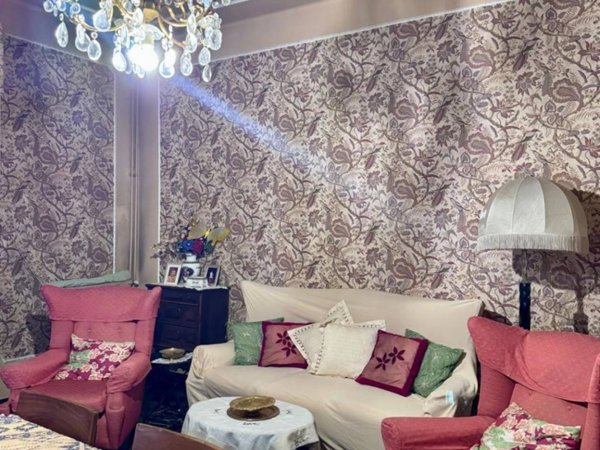 appartamento in vendita a Massa in zona Centro Storico