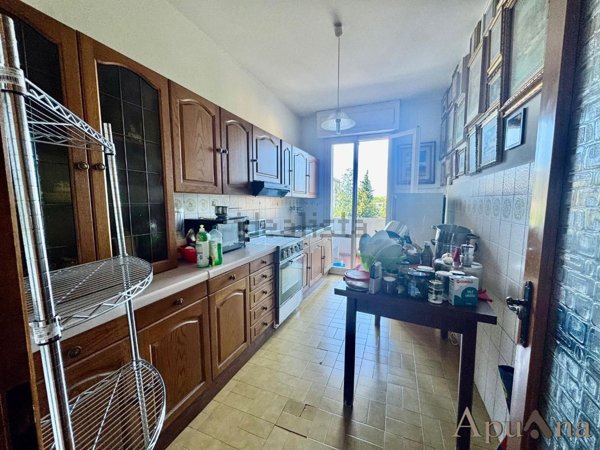 appartamento in vendita a Massa in zona Centro Storico