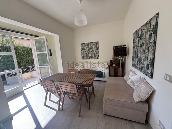 appartamento in vendita a Massa in zona Centro Storico