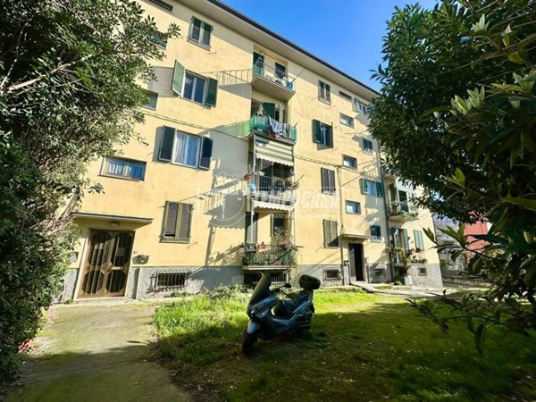 appartamento in vendita a Massa in zona Centro Storico