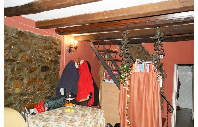 appartamento in vendita a Massa in zona Antona