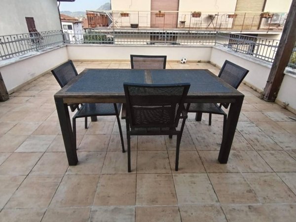 appartamento in vendita a Massa in zona Centro Storico