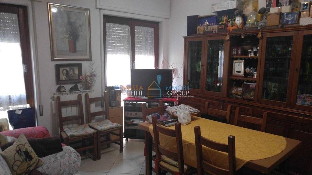 appartamento in vendita a Massa in zona Centro Storico