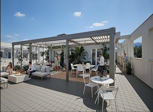 appartamento in vendita a Massa in zona Marina dei Ronchi