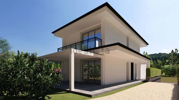 casa indipendente in vendita a Massa in zona Centro Storico