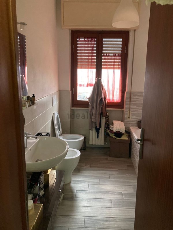 casa indipendente in vendita a Massa