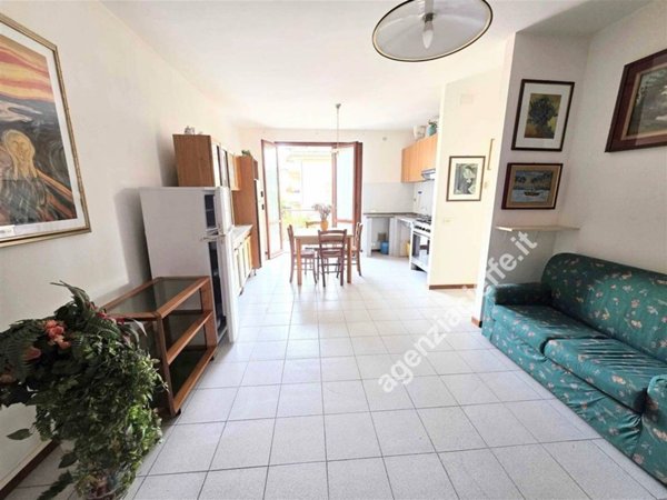 appartamento in vendita a Massa in zona Marina di Massa