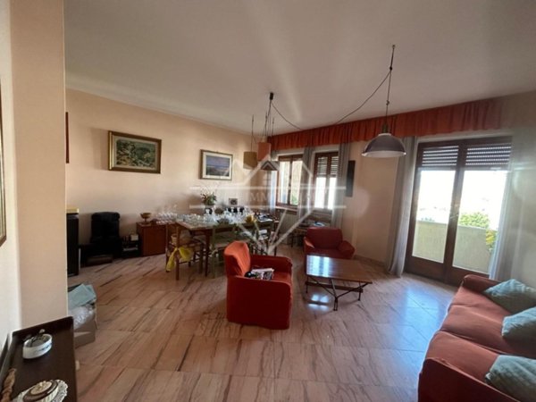 appartamento in vendita a Massa