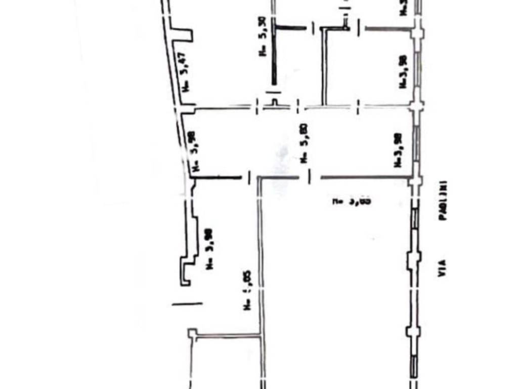 locale di sgombero in vendita a Massa in zona Quercioli