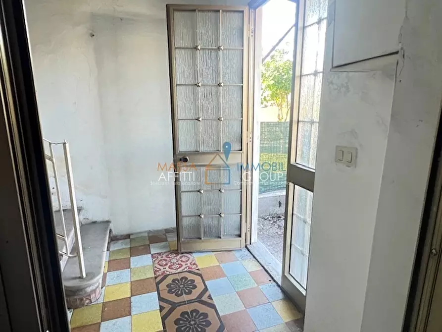 casa indipendente in vendita a Massa in zona Quercioli