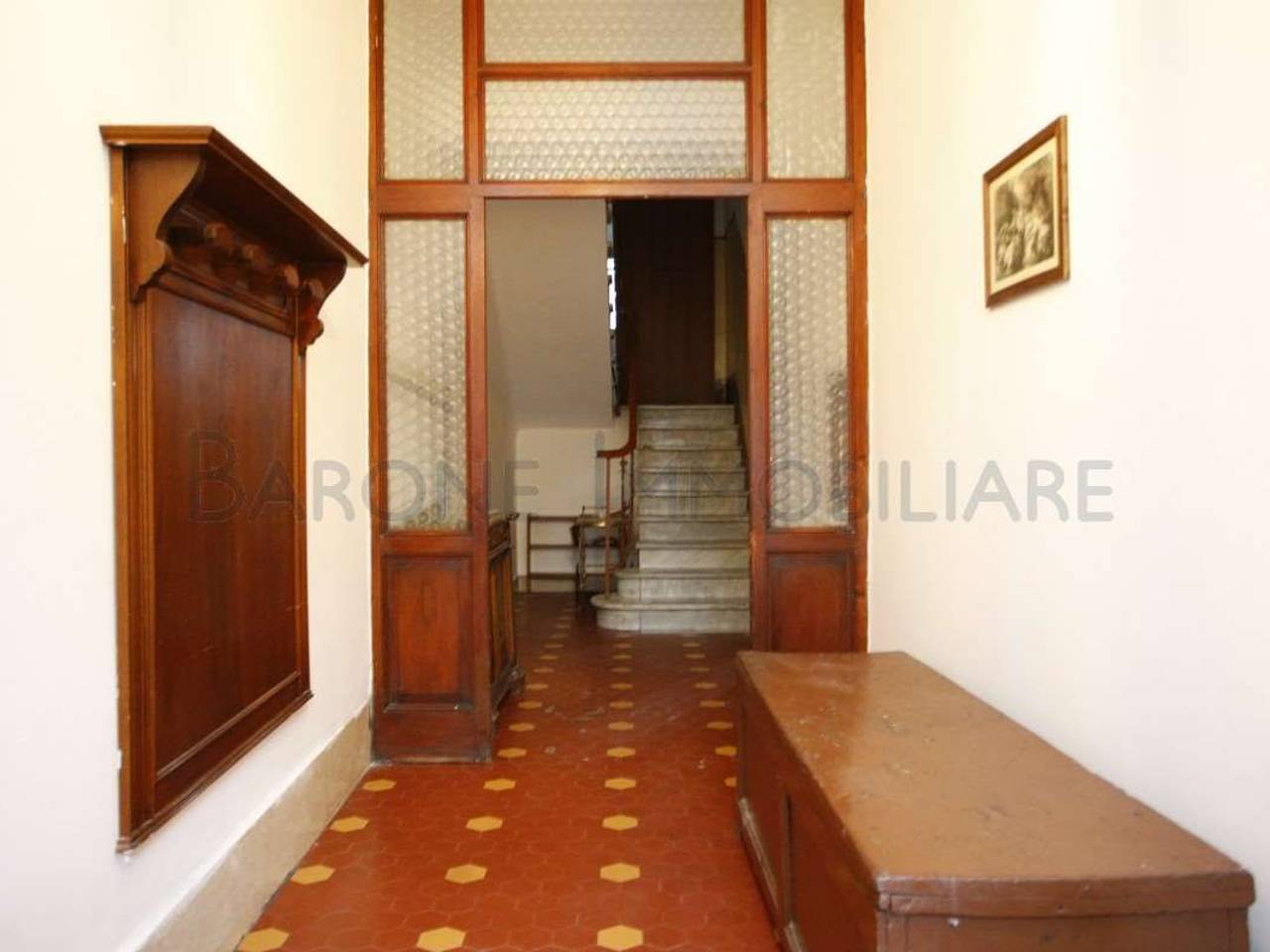 appartamento in vendita a Massa in zona Centro Storico