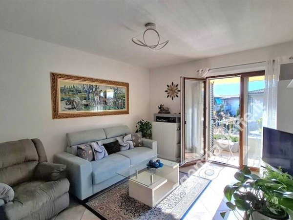 appartamento in vendita a Massa in zona Marina di Massa