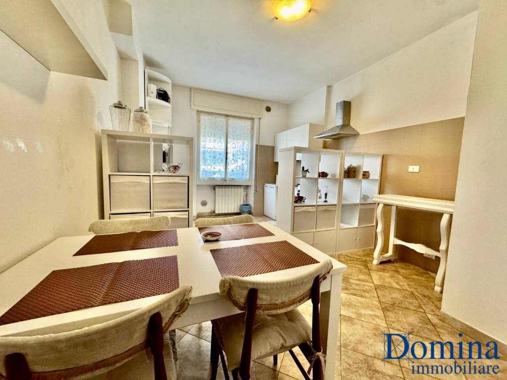 appartamento in vendita a Massa in zona Centro Storico