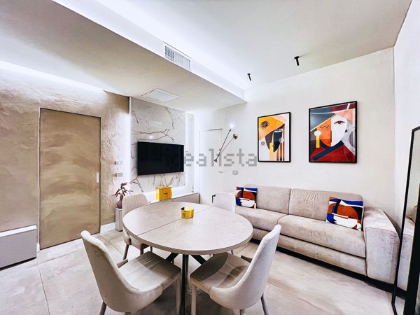 appartamento in vendita a Massa in zona Marina di Massa