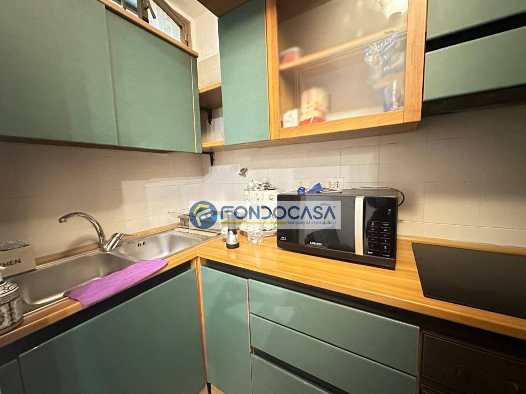 appartamento in vendita a Massa in zona Marina di Massa