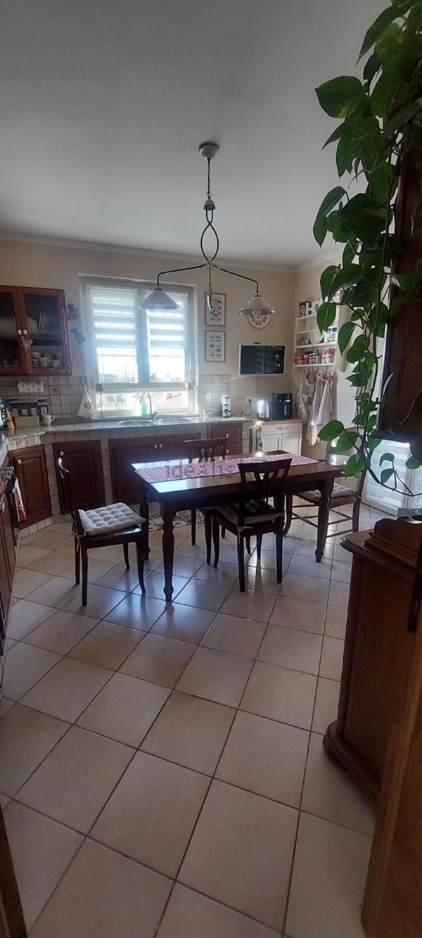 casa indipendente in vendita a Massa in zona Romagnano