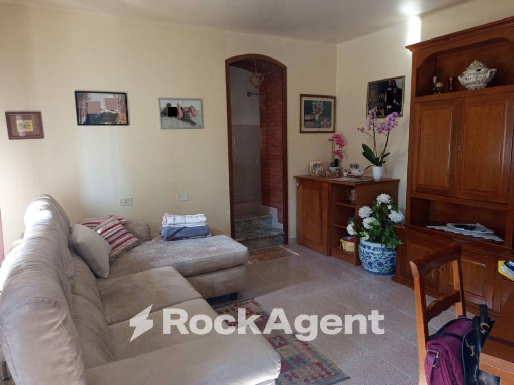 casa indipendente in vendita a Massa in zona Casette