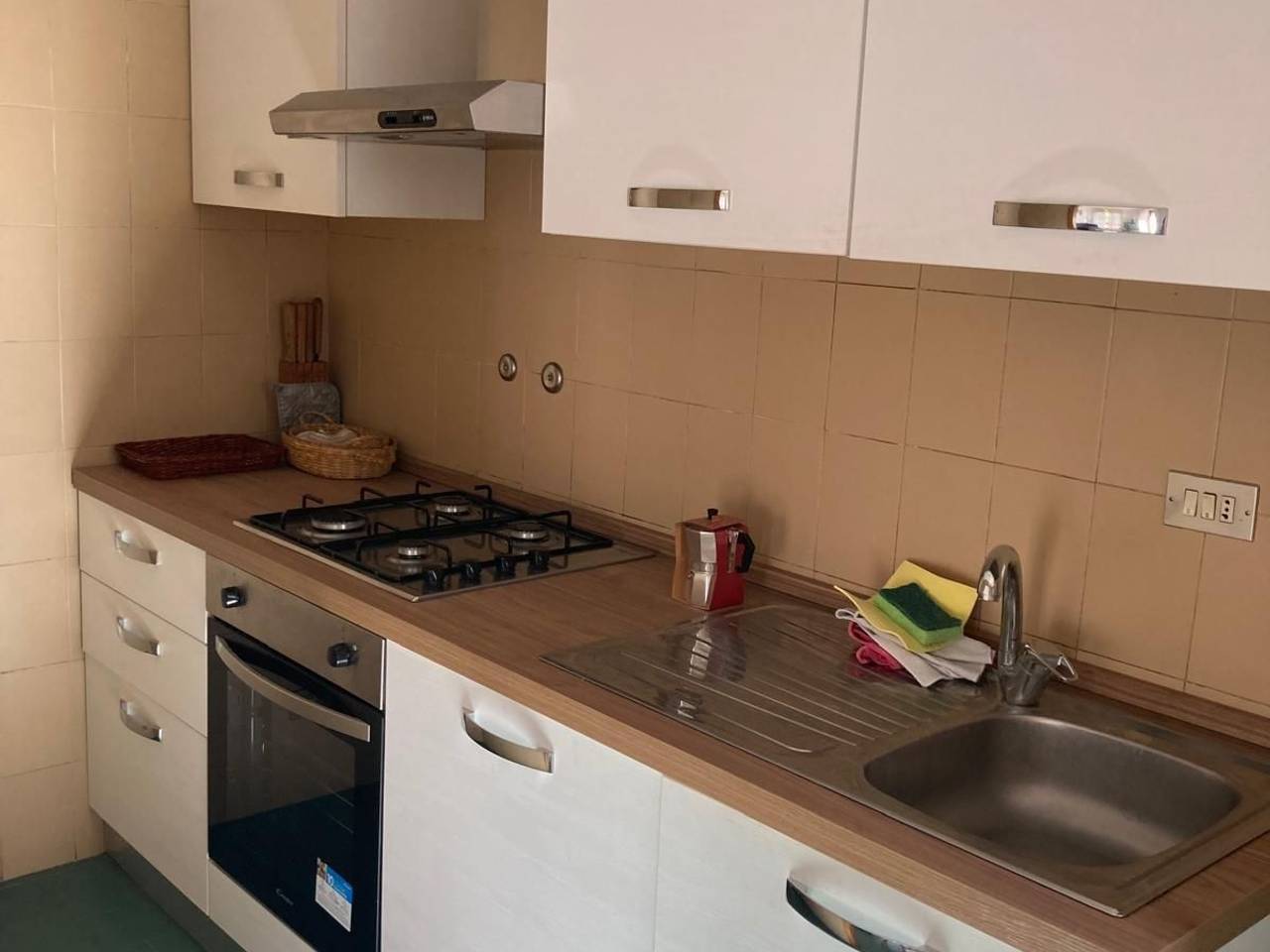 appartamento in vendita a Massa in zona Marina dei Ronchi