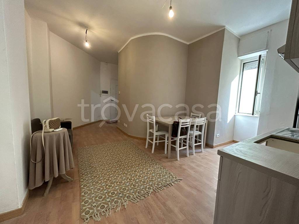 appartamento in vendita a Massa in zona Centro Storico