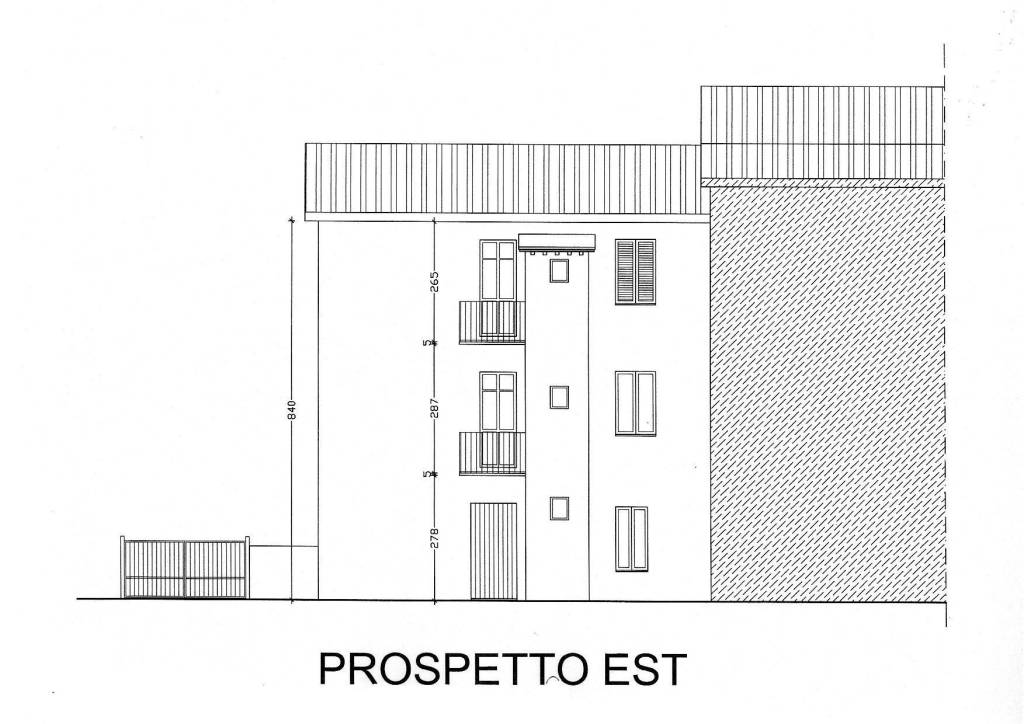 casa indipendente in vendita a Massa in zona Centro Storico