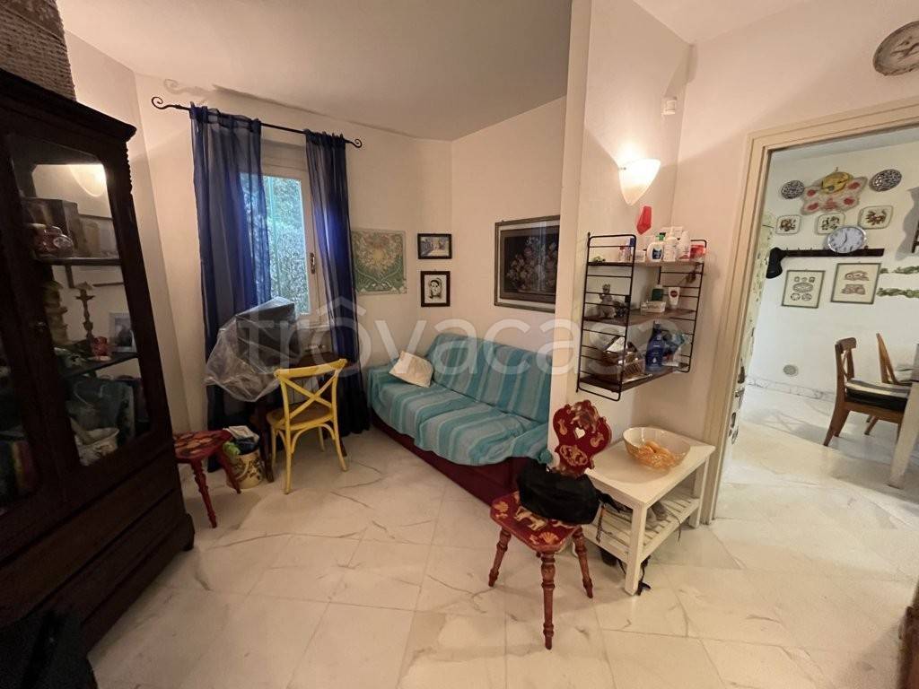 appartamento in vendita a Massa in zona Centro Storico