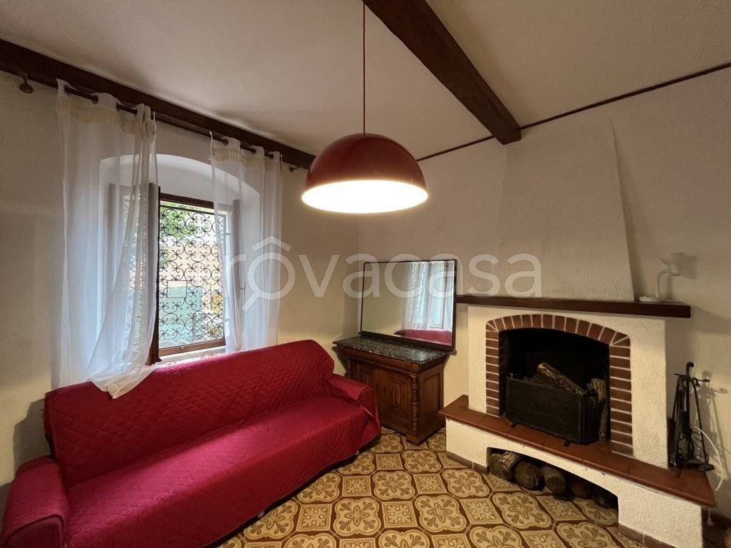 appartamento in vendita a Massa in zona Centro Storico