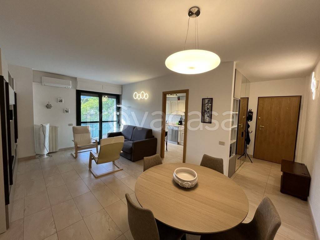 appartamento in vendita a Massa in zona Centro Storico