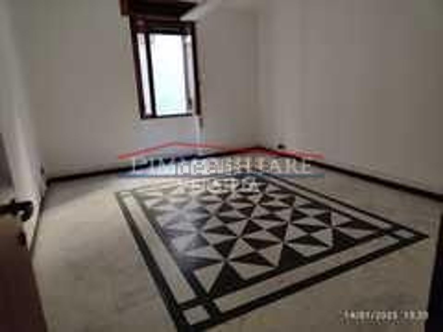 appartamento in vendita a Massa in zona Centro Storico