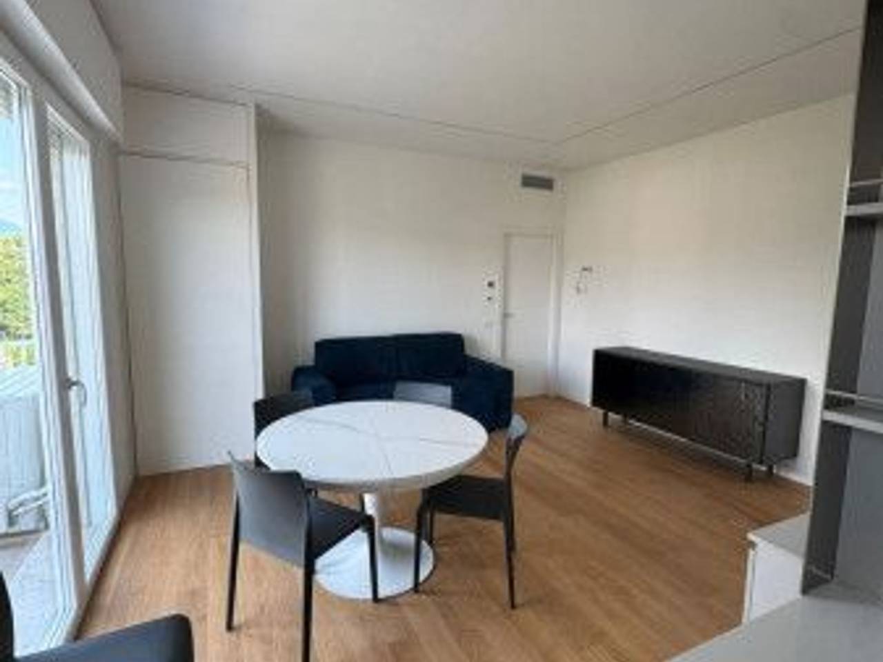 appartamento in vendita a Massa in zona Marina dei Ronchi