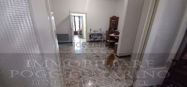 appartamento in vendita a Massa in zona Marina dei Ronchi