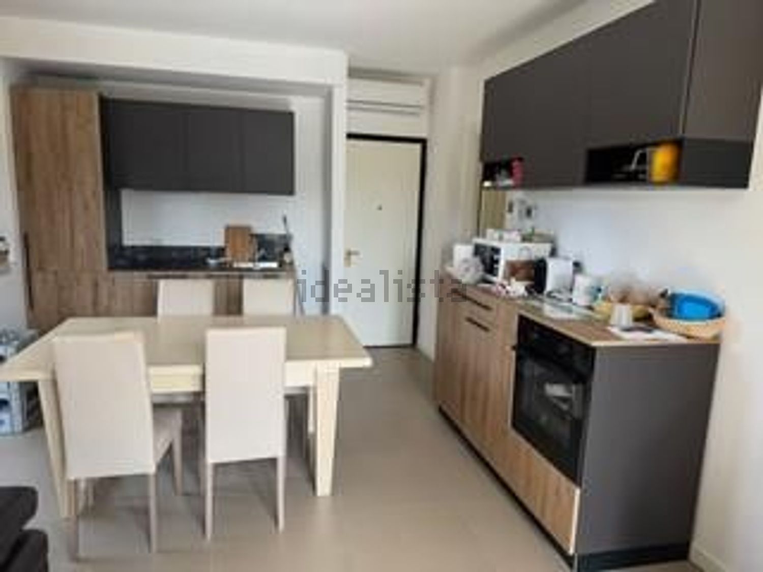 appartamento in vendita a Massa in zona Marina dei Ronchi