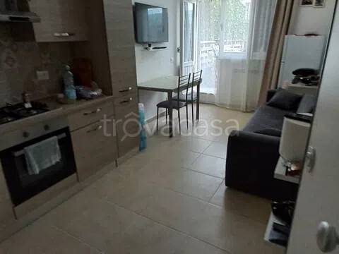 appartamento in vendita a Massa in zona Marina di Massa