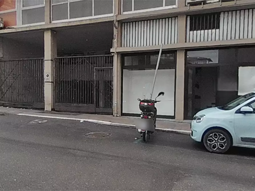 locale di sgombero in vendita a Massa in zona Centro Storico