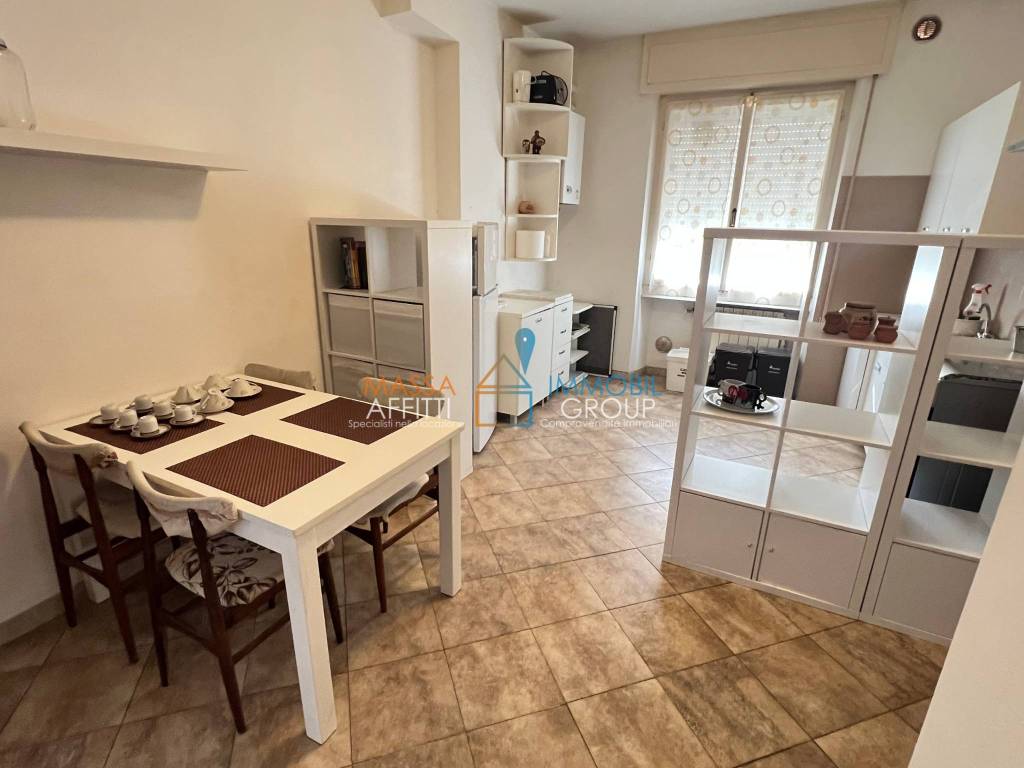 appartamento in vendita a Massa in zona Centro Storico