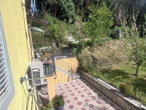 appartamento in vendita a Massa in zona Centro Storico