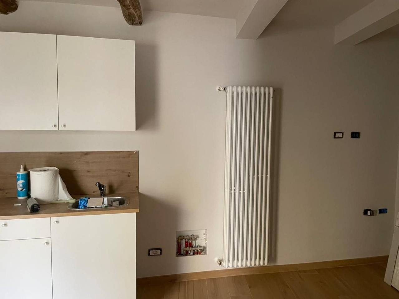 appartamento in vendita a Massa in zona Antona