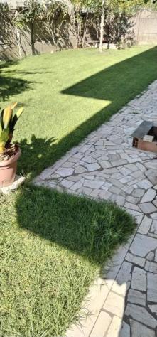 appartamento in vendita a Massa in zona Marina di Massa