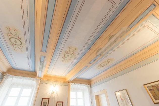 intera palazzina in vendita a Massa in zona Centro Storico