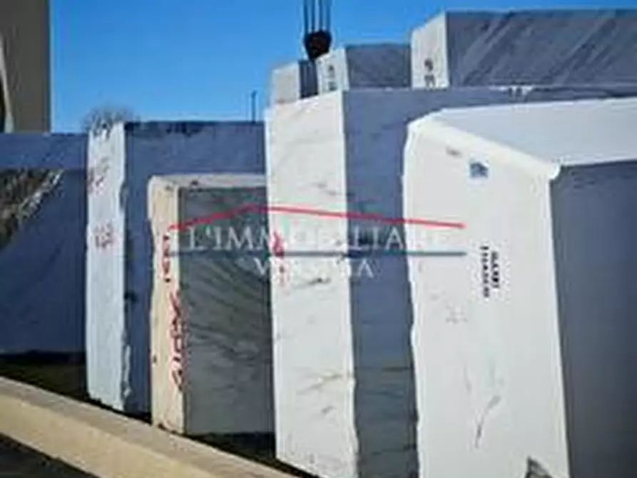 terreno edificabile in vendita a Massa