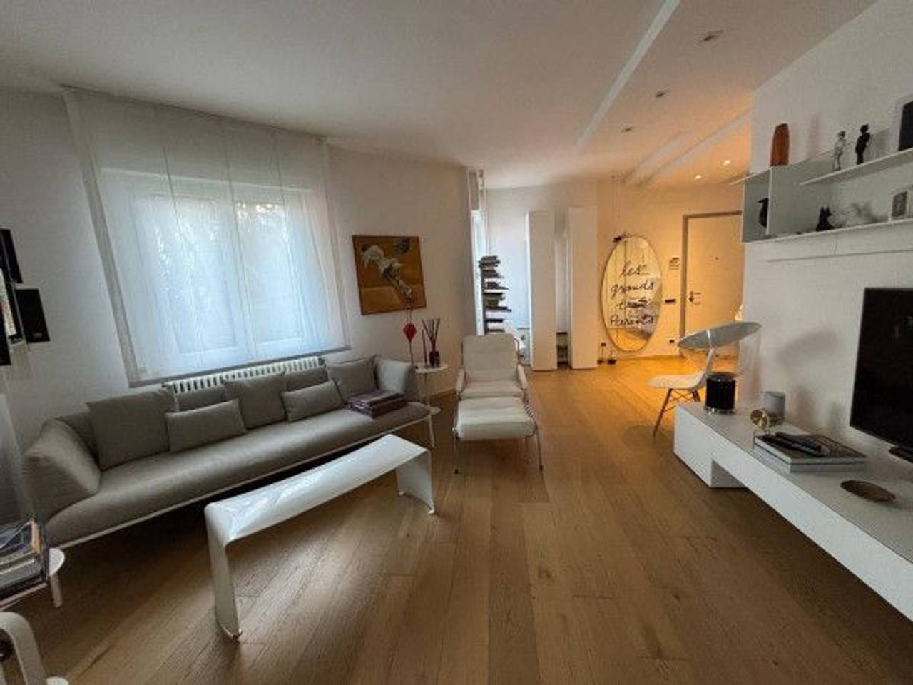 appartamento in vendita a Massa in zona Marina di Massa