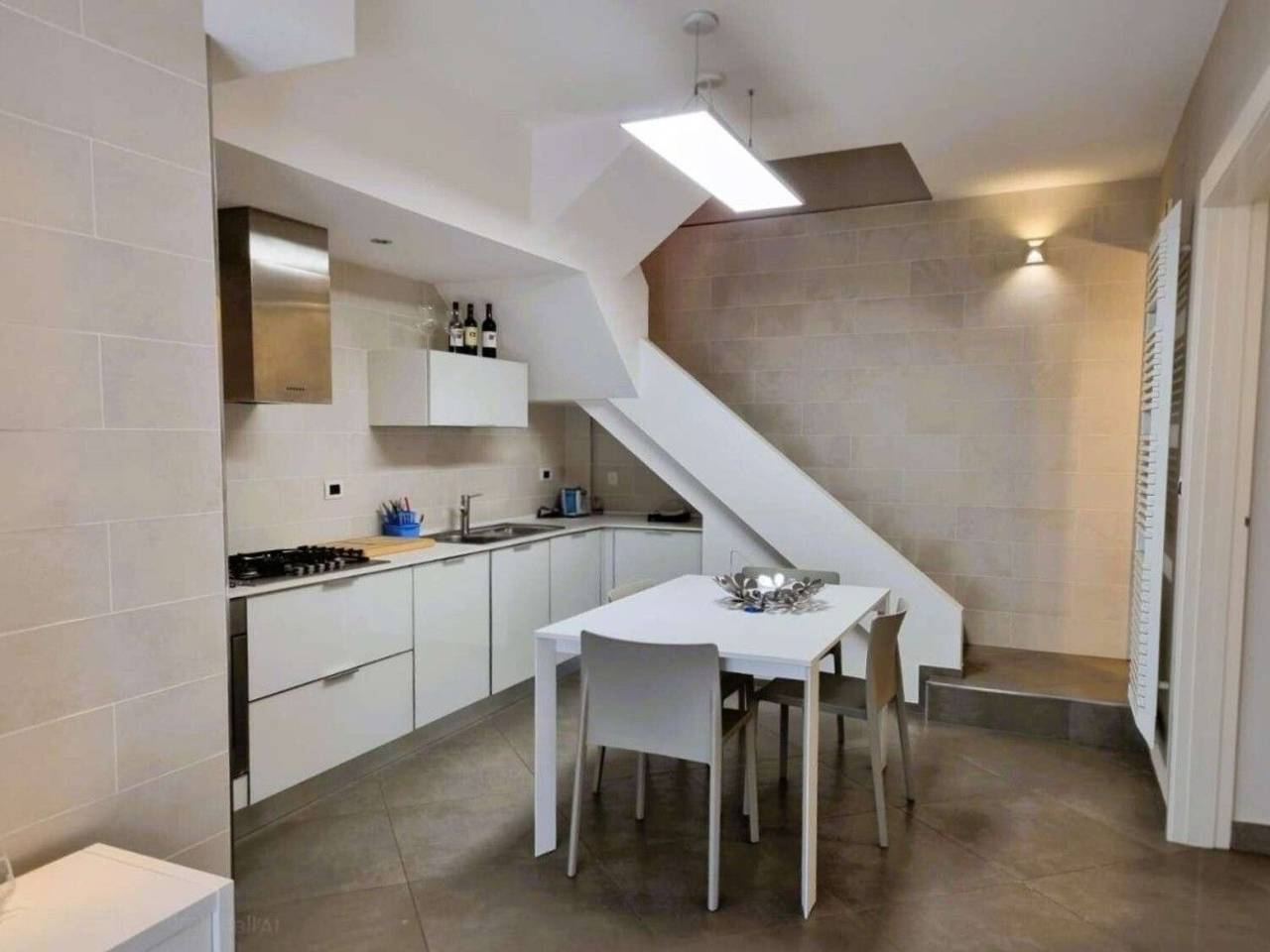 casa indipendente in vendita a Massa in zona Marina di Massa