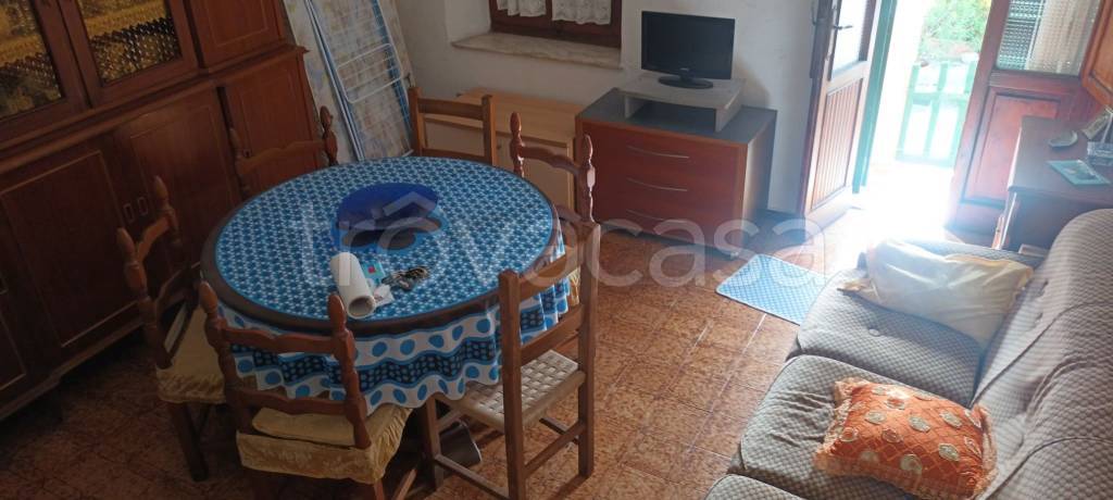 casa indipendente in vendita a Massa in zona Castagnola