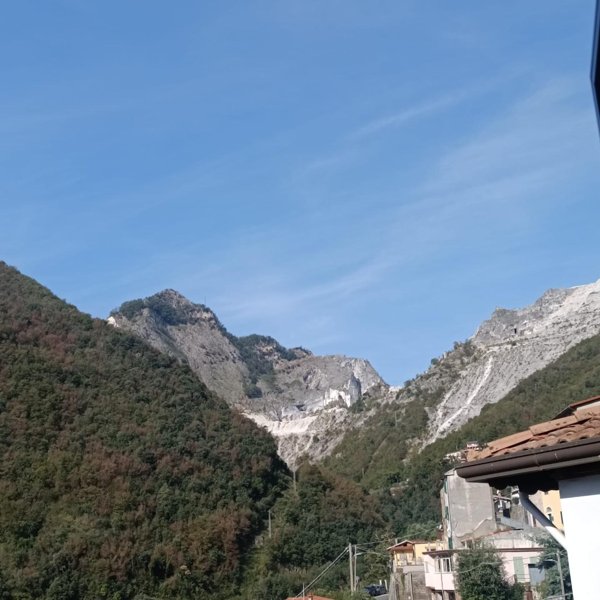 appartamento in vendita a Massa in zona Casette