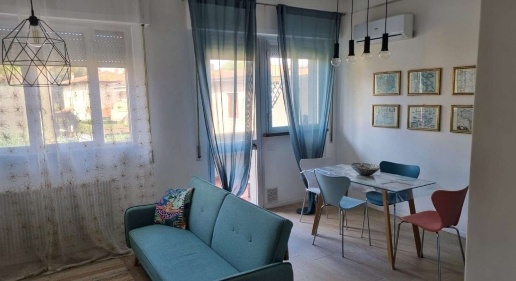 appartamento in vendita a Massa in zona Marina di Massa