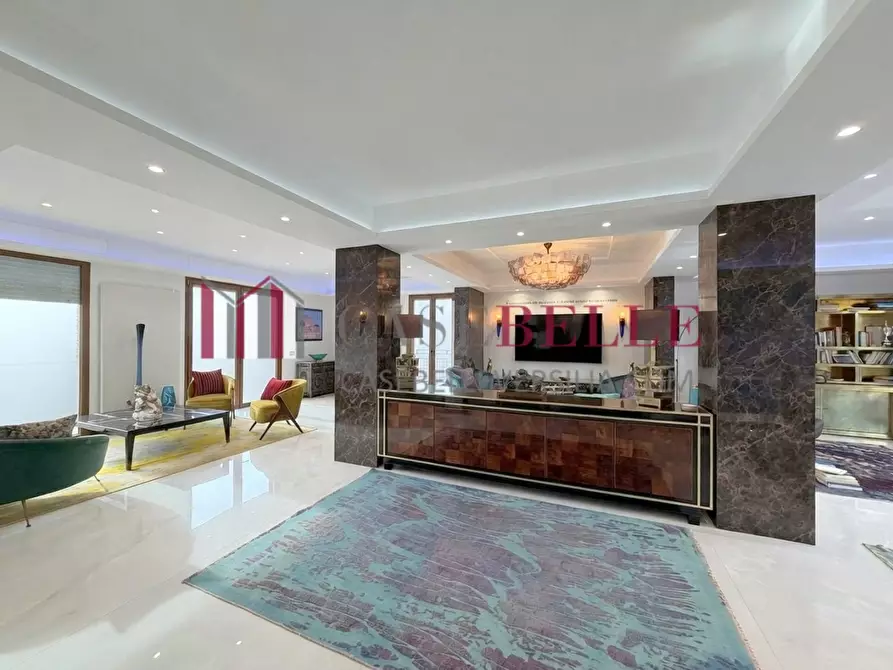 appartamento in vendita a Massa in zona Marina di Massa