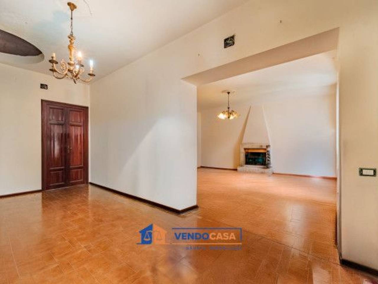 appartamento in vendita a Massa in zona Centro Storico