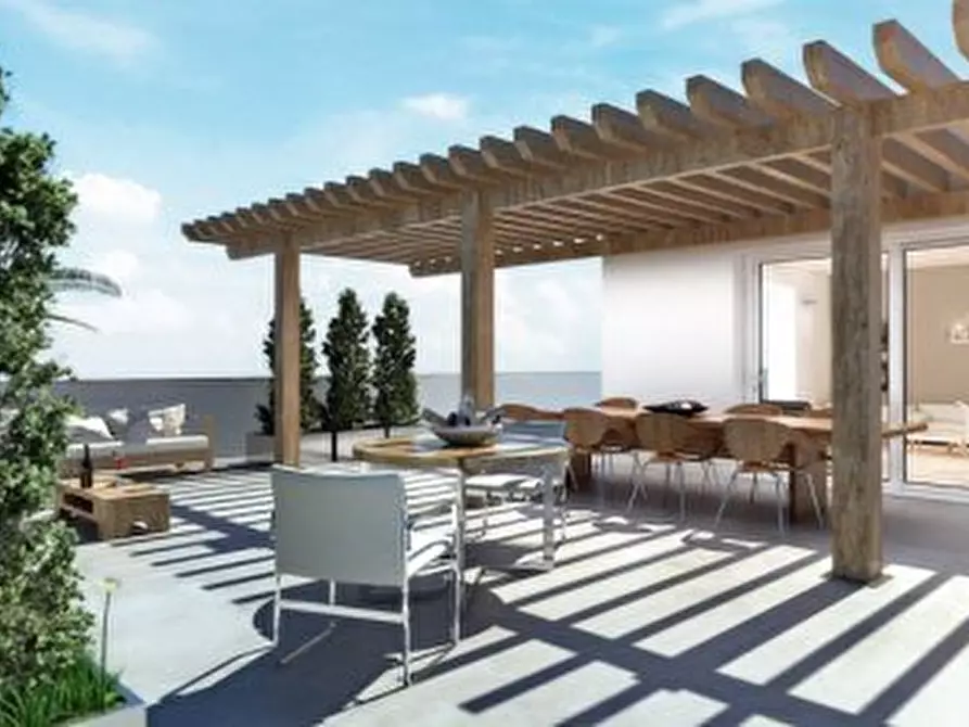 appartamento in vendita a Massa in zona Centro Storico