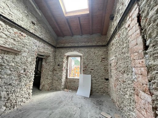 appartamento in vendita a Massa