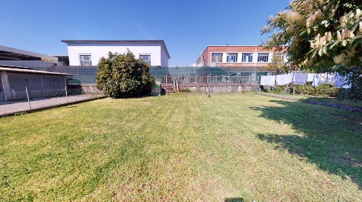 appartamento in vendita a Massa